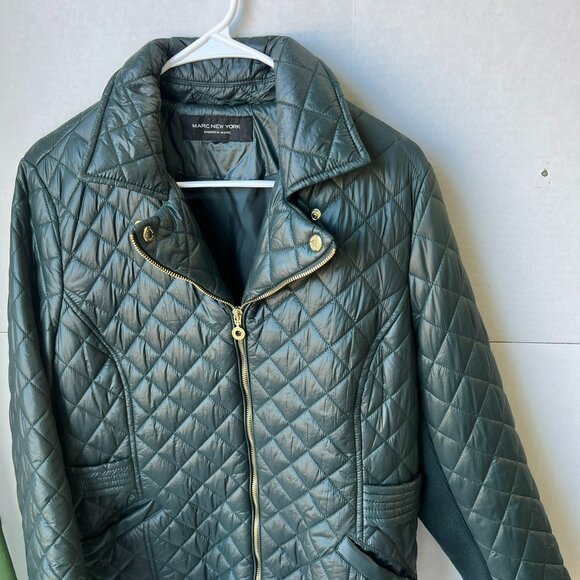 Padded Jacket - Picture 1 of 5